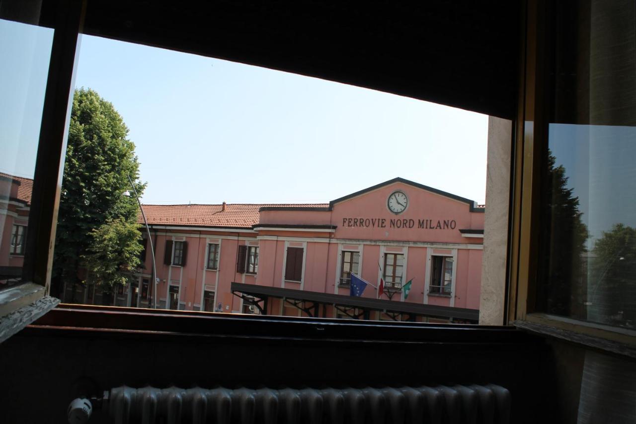 L'Appartamento Della Stazione Di Saronno Eksteriør billede