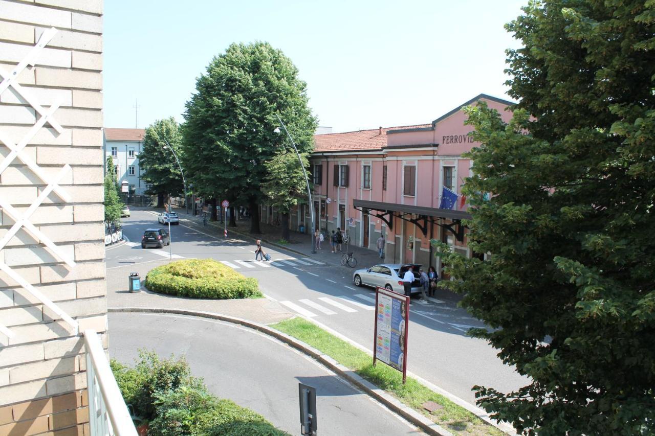 L'Appartamento Della Stazione Di Saronno Eksteriør billede